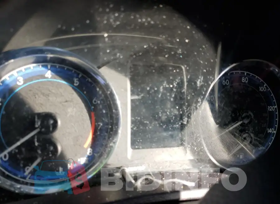 2T1BURHE8HC820166 Photo# 9
