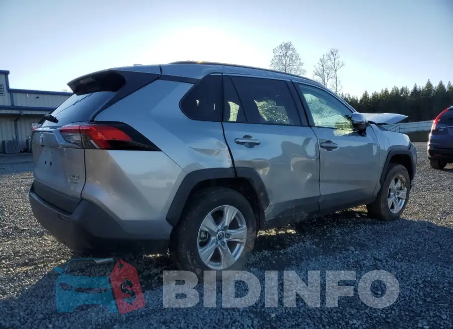 2T3P1RFV6KW081782 Photo# 3