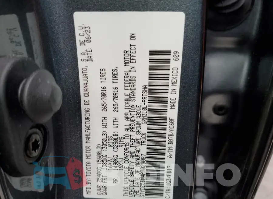 3TYDZ5BN4PT029087 Photo# 12