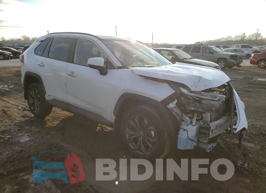 4T3D6RFV0PU133452 Photo# 4