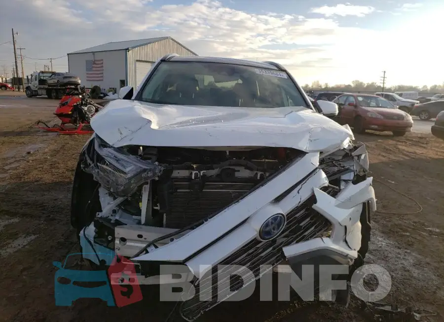 4T3D6RFV0PU133452 Photo# 5