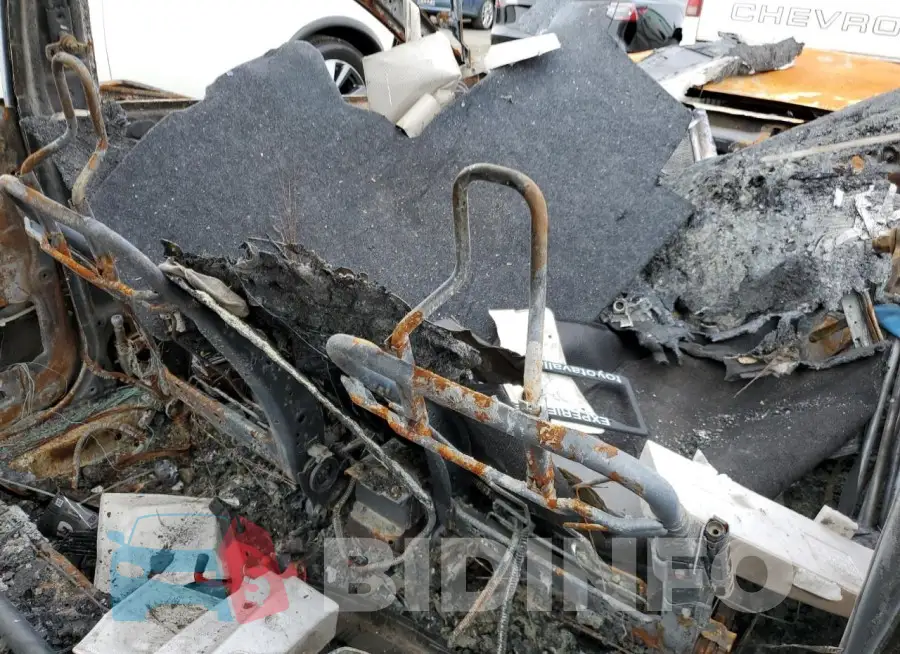 5YFBURHE0FP228175 Photo# 8