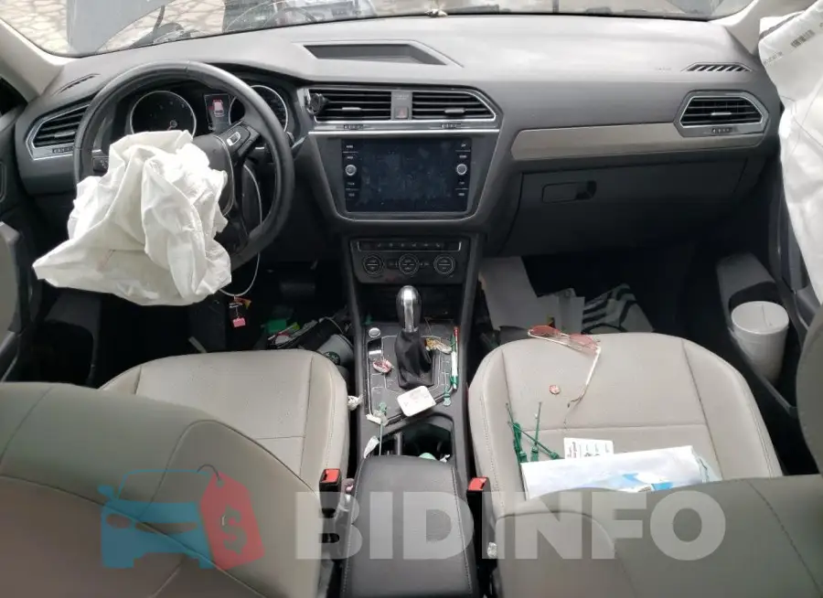 3VV3B7AX4KM054818 Photo# 8