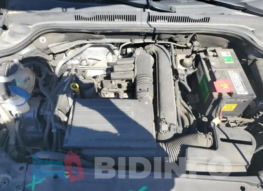 3VWD67AJ9GM317800 Photo# 11