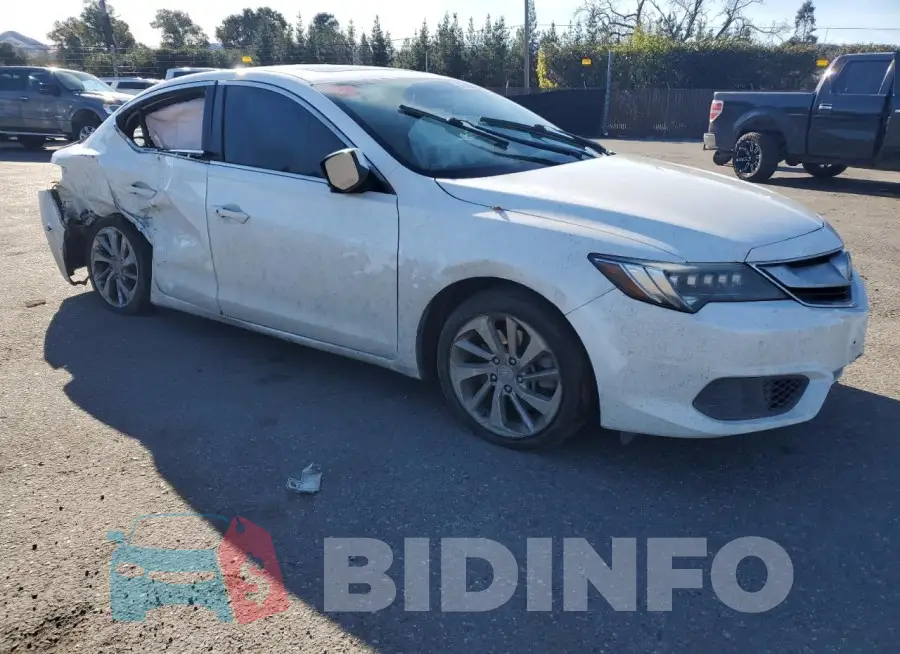 19UDE2F32HA013520 Photo# 4