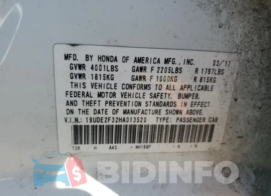 19UDE2F32HA013520 Photo# 12