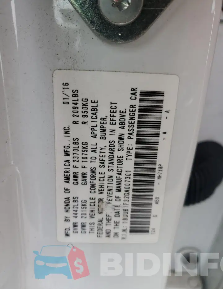 19UUB1F32GA007301 Photo# 13