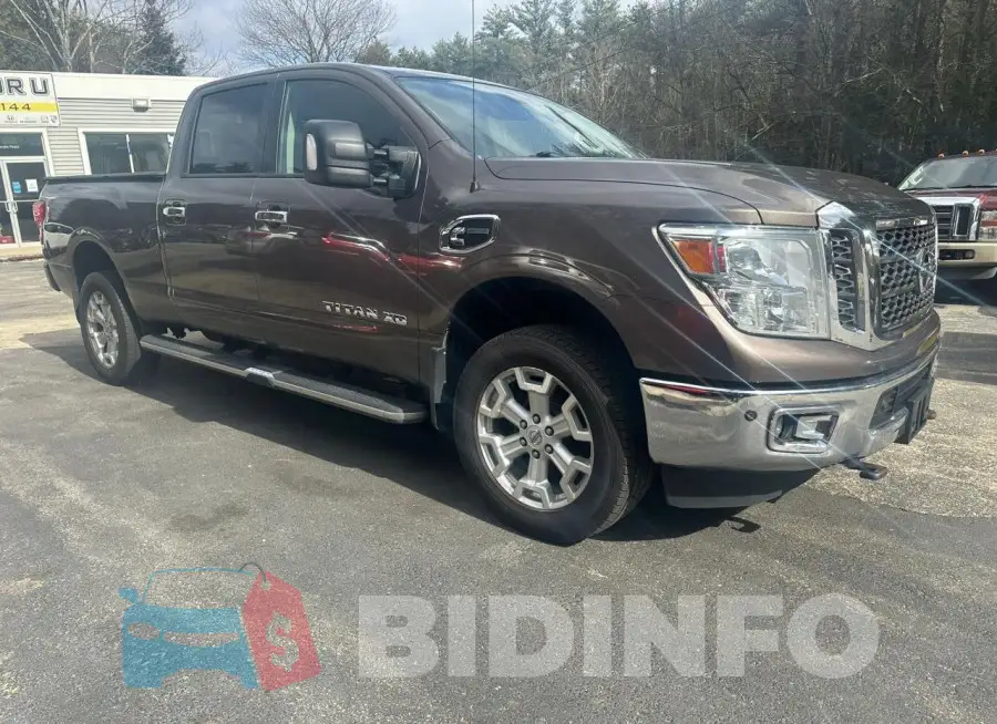 1N6BA1F42HN524462 Photo# 1