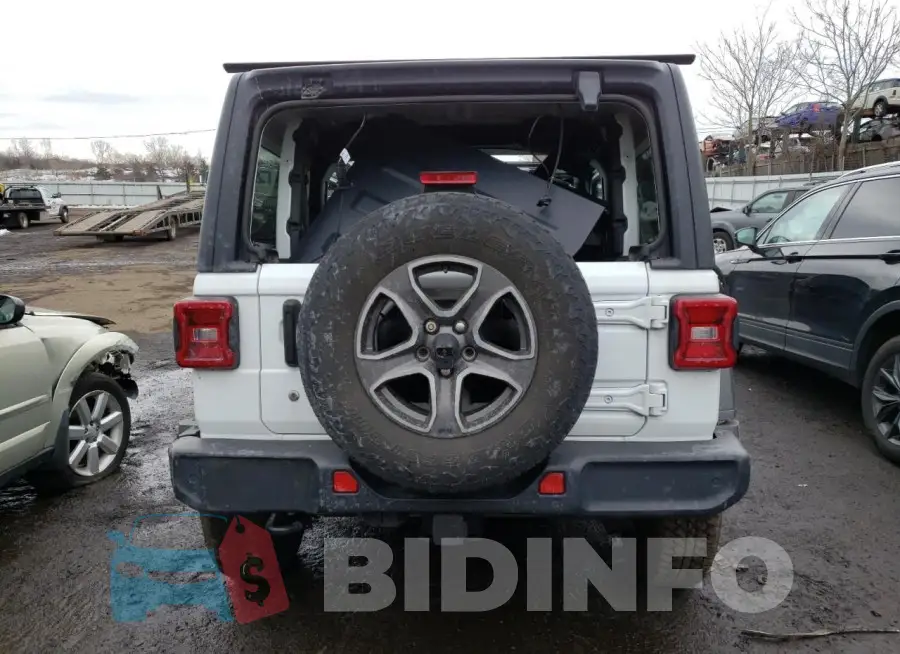 1C4GJXAN1KW504135 Photo# 6