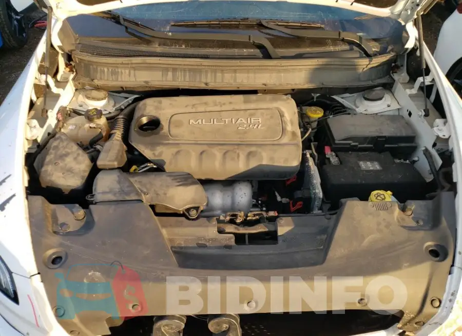1C4PJLCB4FW781394 Photo# 12