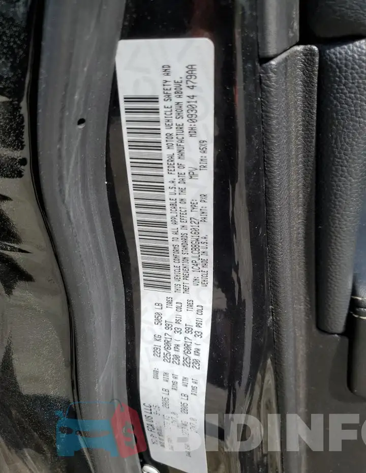 1C4PJLCB8GW160127 Photo# 13