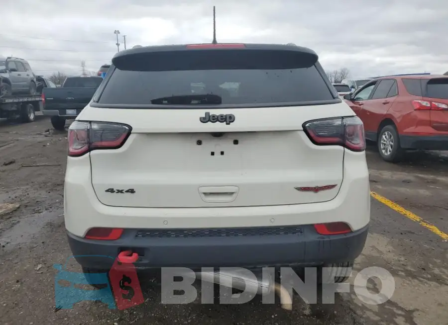 3C4NJDDB9LT150489 Photo# 6