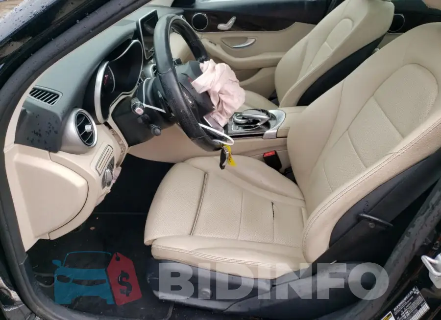 55SWF4KB0GU139084 Photo# 7