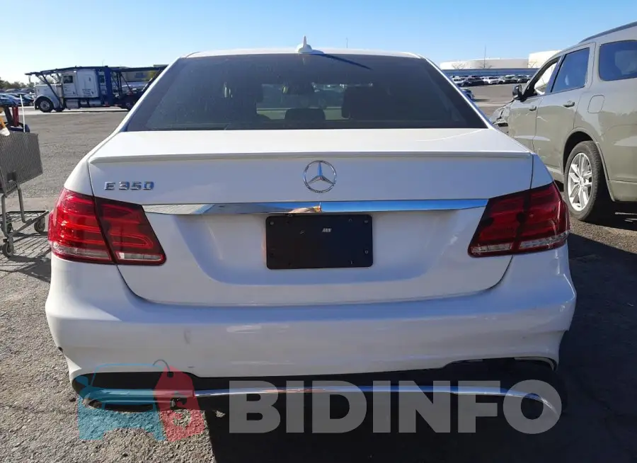 WDDHF5KB2GB258313 Photo# 6