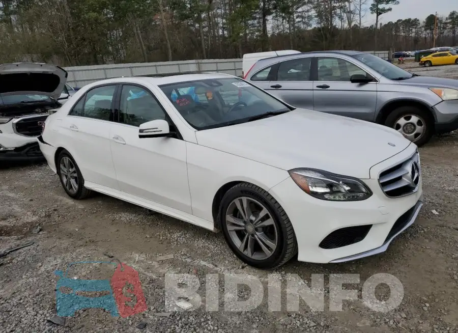 WDDHF5KB7FB096385 Photo# 4