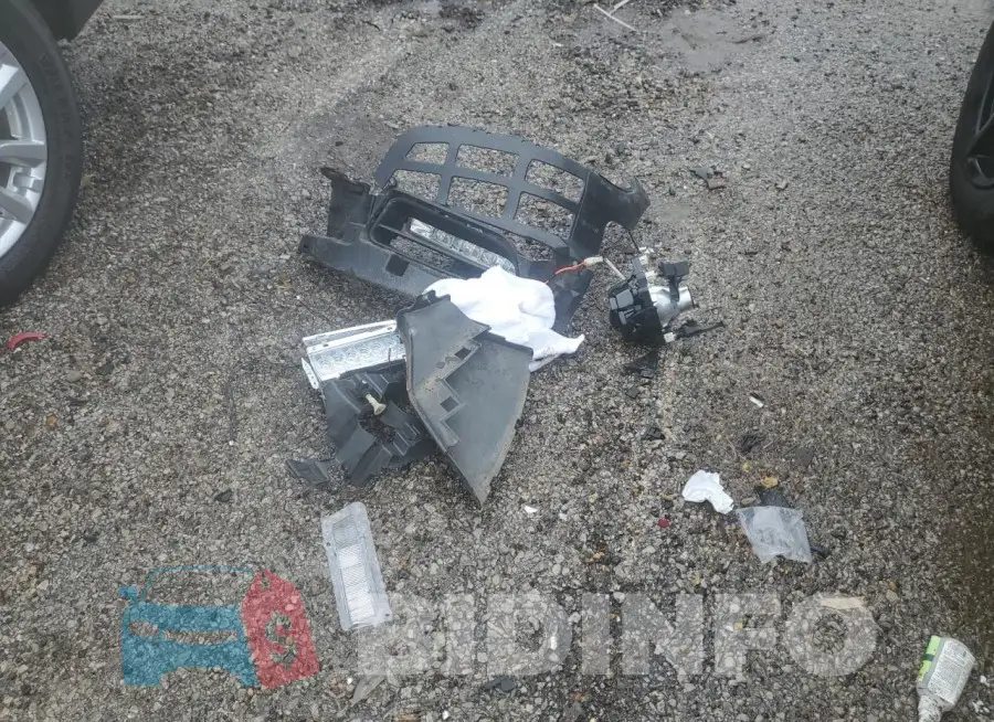 2C3CDXHG5HH515034 Photo# 12