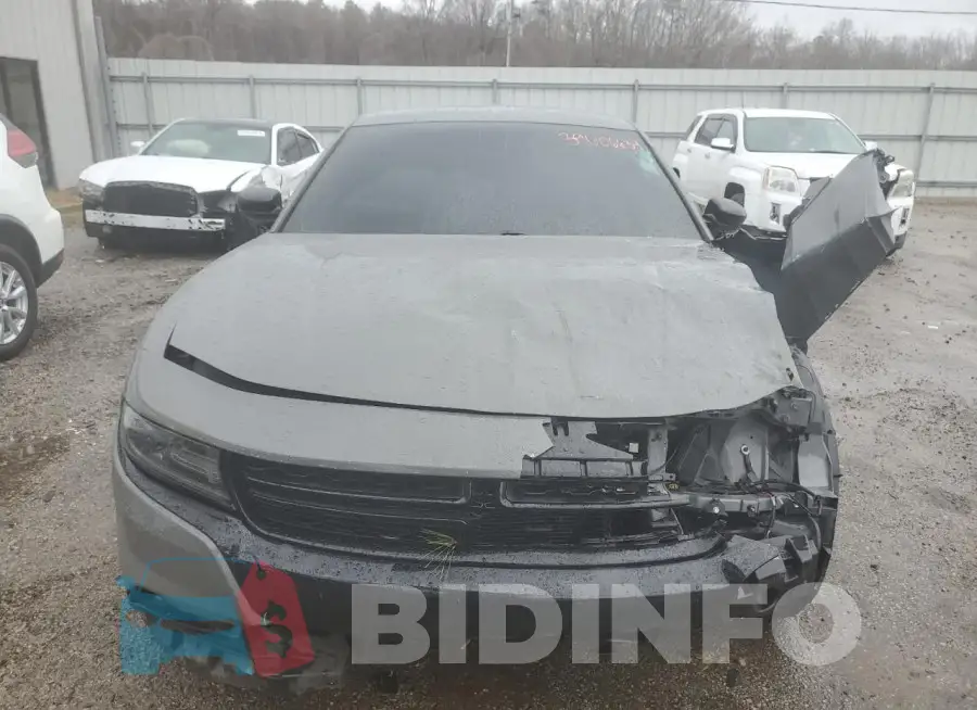 2C3CDXHG5HH515034 Photo# 5