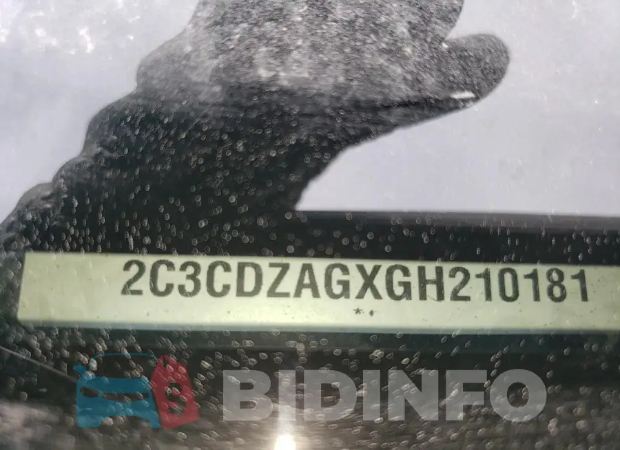 2C3CDZAGXGH210181 Photo# 13
