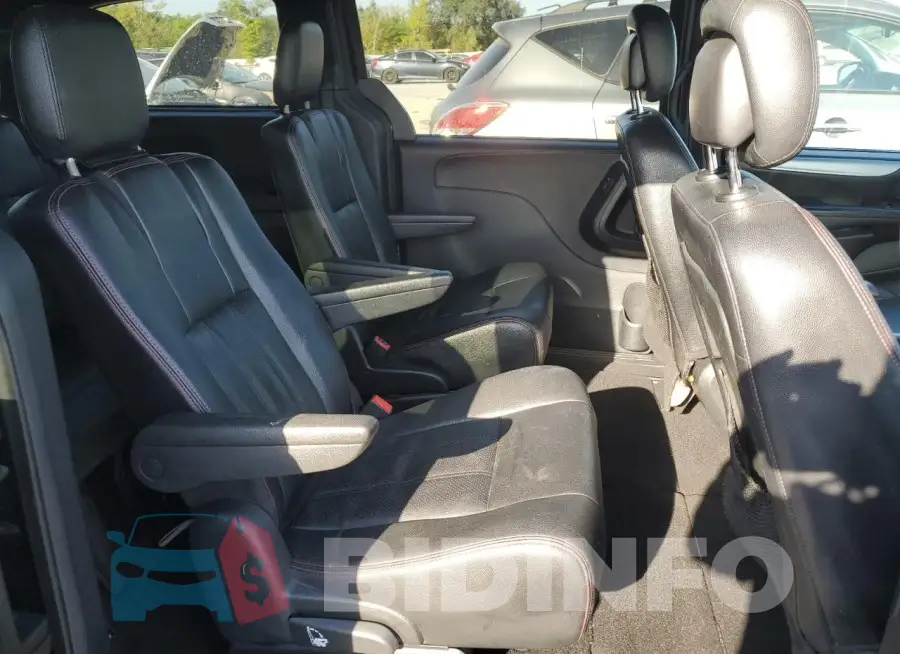 2C4RDGEGXGR340282 Photo# 11