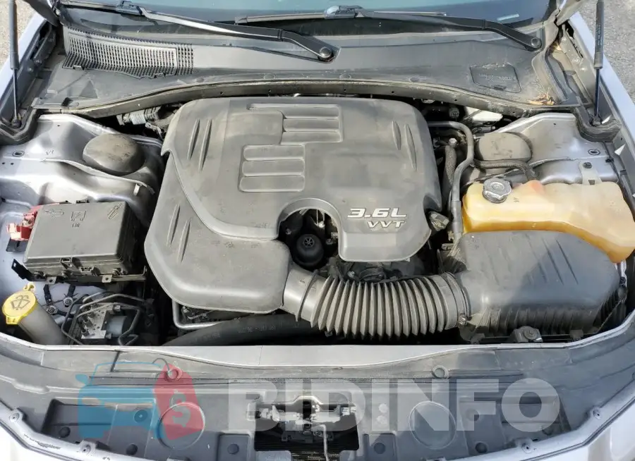 2C3CCABG8HH668029 Photo# 11