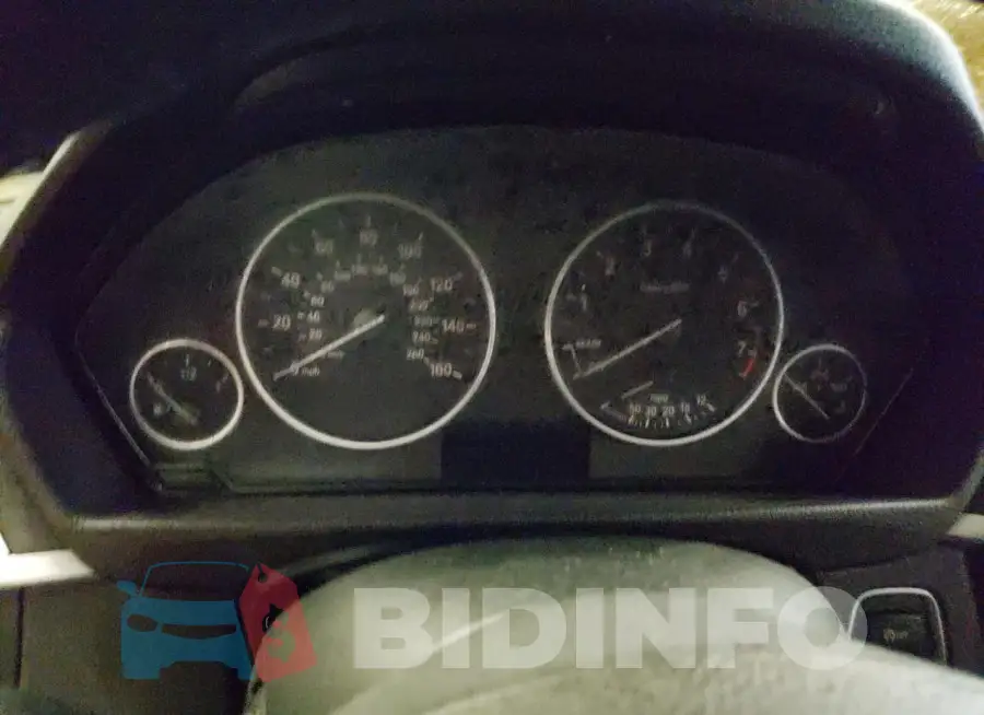 WBA8E5G53JNU47507 Photo# 9