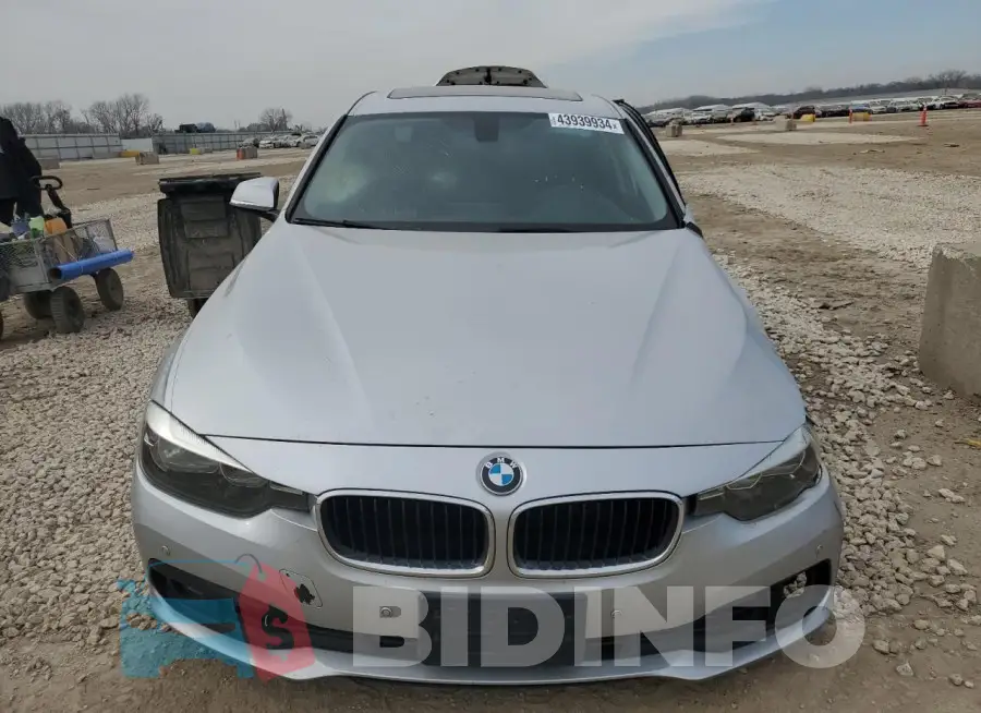 WBA8E5G54GNT41172 Photo# 5