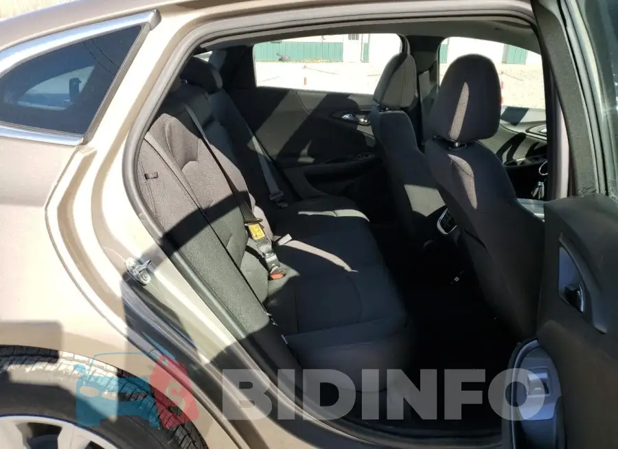 1G1ZD5ST4RF153578 Photo# 10