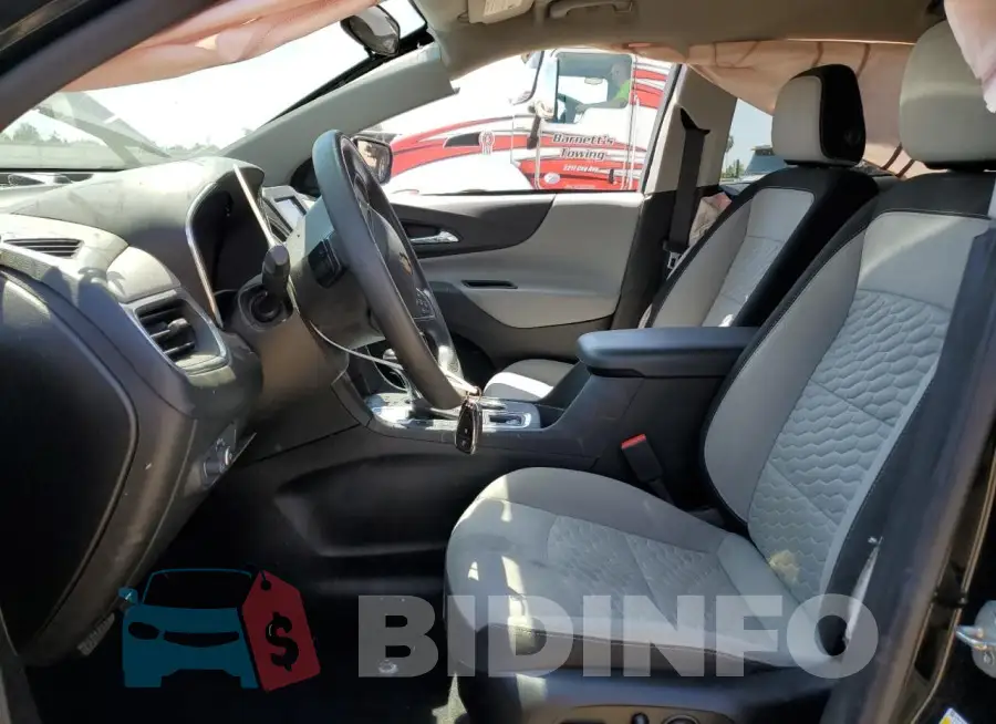 2GNAXHEV1M6110823 Photo# 7