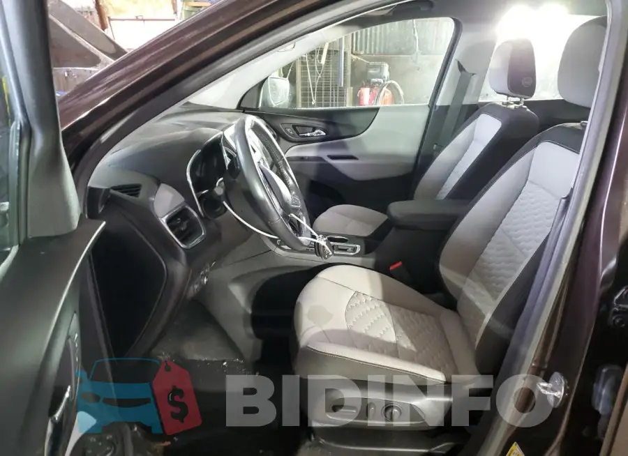 2GNAXUEV6L6102823 Photo# 7