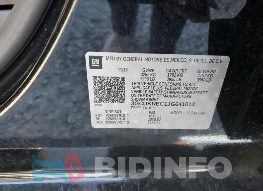 3GCUKREC1JG641013 Photo# 12