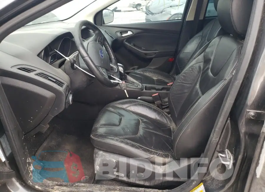 1FADP3F25GL395251 Photo# 7