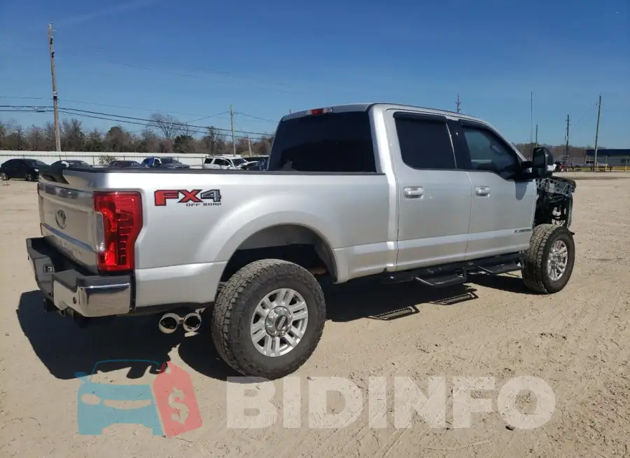 1FT7W2BT6JEB08742 Photo# 3