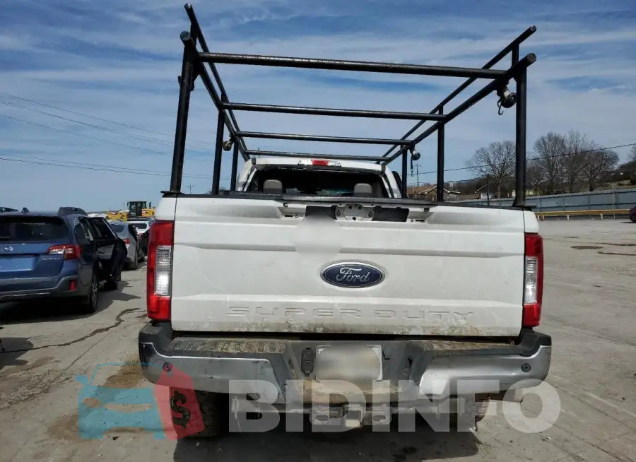 1FT7W2BT8KEC81101 Photo# 6