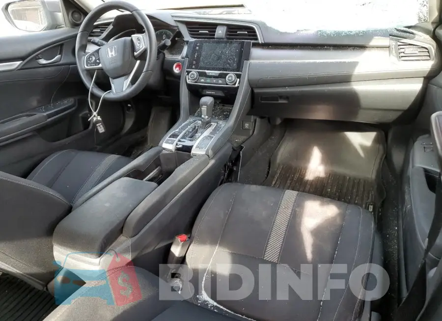 19XFC2F73GE211230 Photo# 8