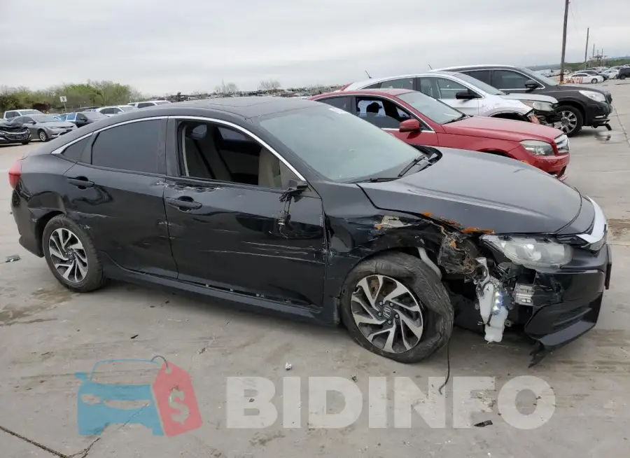 19XFC2F78GE214625 Photo# 4