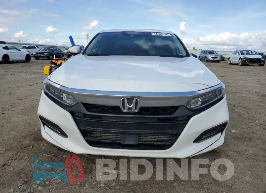 1HGCV1F50JA172985 Photo# 5