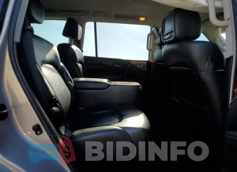 JN8AZ2NFXJ9663340 Photo# 11