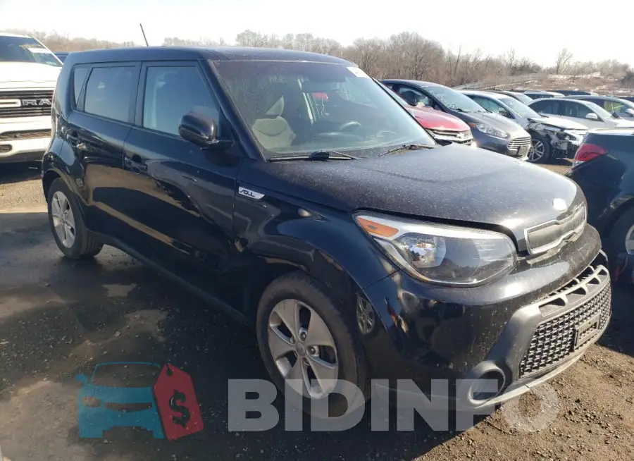 KNDJN2A23F7152372 Photo# 4
