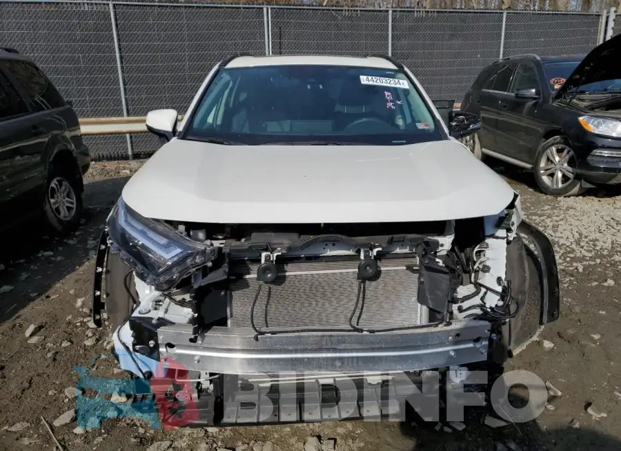 2T3A1RFV4NW326024 Photo# 5