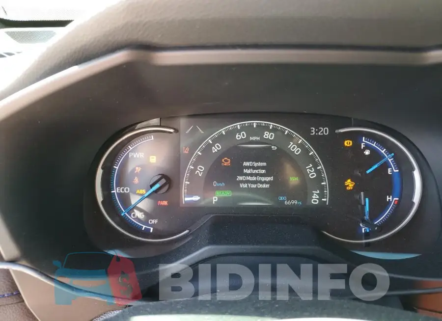 2T3E6RFV1PW046695 Photo# 9
