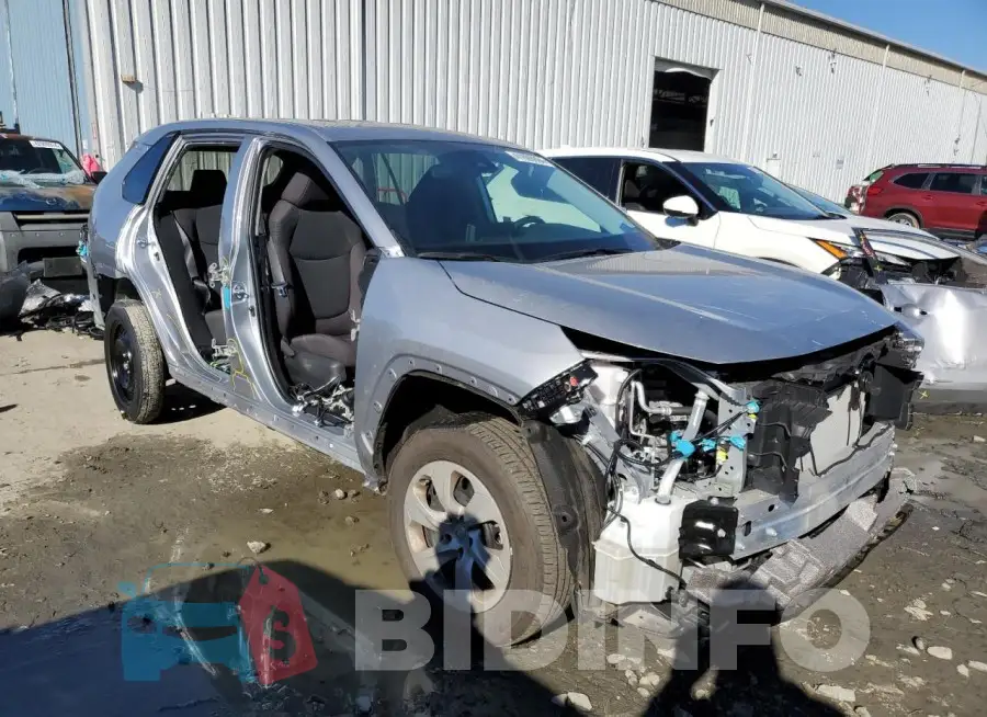 2T3G1RFV8PC376276 Photo# 4