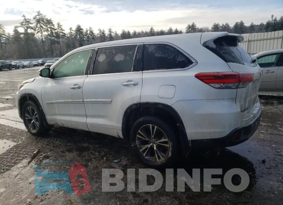 5TDBZRFH5JS881339 Photo# 2