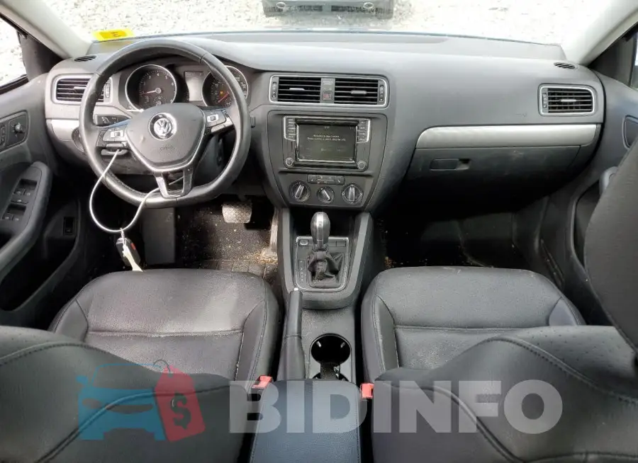 3VWDB7AJ0HM385075 Photo# 8
