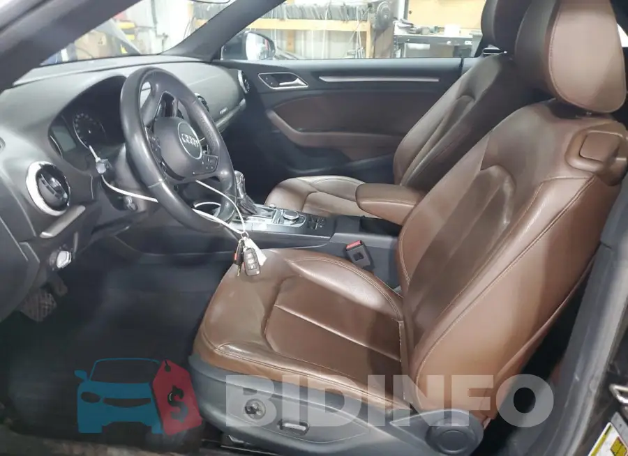 WAU78LFF2J1007271 Photo# 7