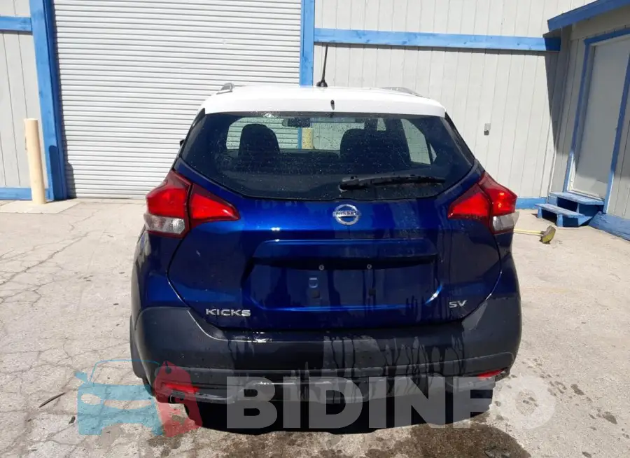 3N1CP5CU7JL528145 Photo# 6