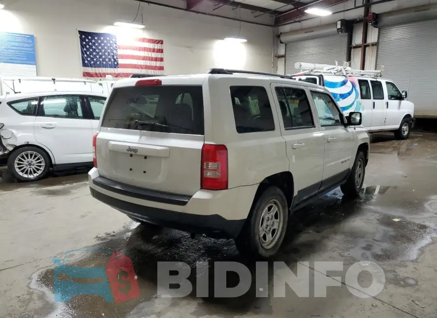 1C4NJPBAXFD273742 Photo# 3