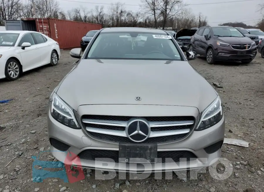 55SWF8EB5LU327693 Photo# 5