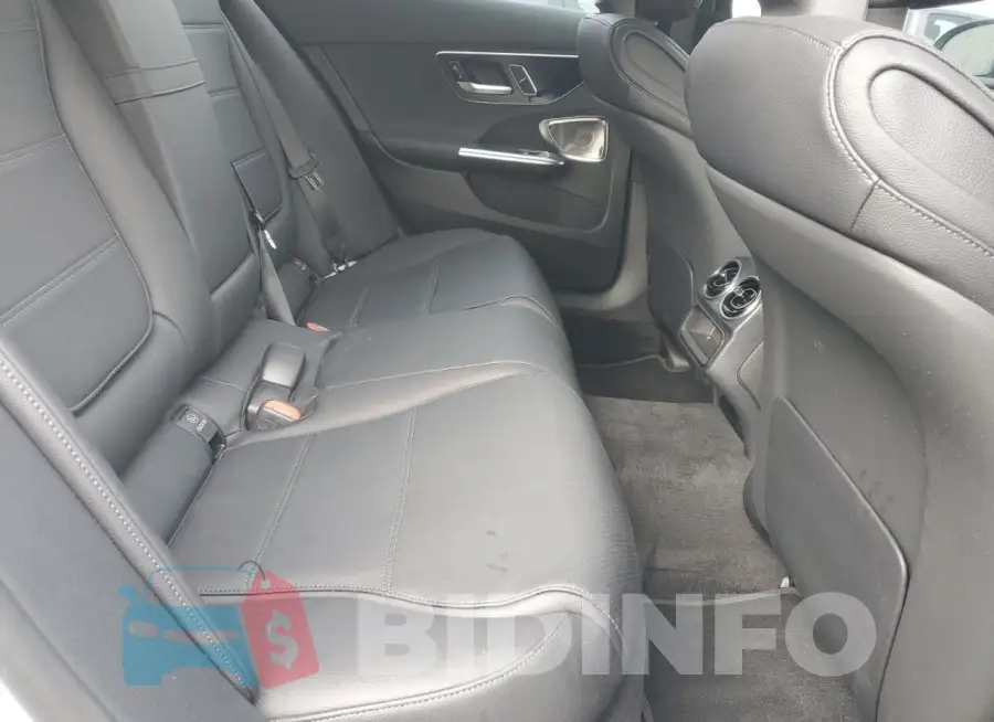 W1KAF4HB3PR150132 Photo# 10