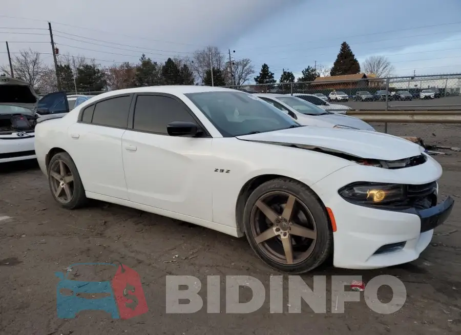 2C3CDXBG1GH277416 Photo# 4