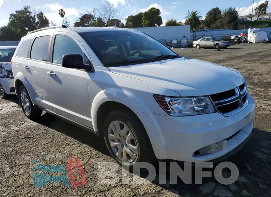 3C4PDCAB8HT559797 Photo# 4